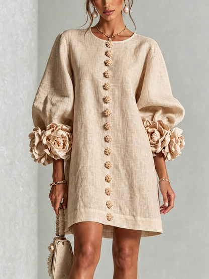 Ambra | Vestido Mini de Lino con Puños de Rosas, Beige Arena