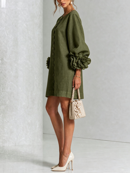 Gaia | Vestido Mini de Lino con Puños de Rosas, Verde Oliva