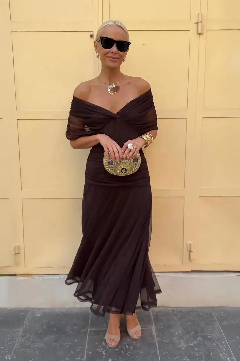 Norma | Vestido de Gasa con Hombros Caídos